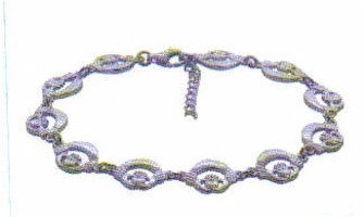 Sterling Silver Nua Claddagh Bracelet Sterling Silver Nua Claddagh Bracelet
(Irish Love Bracelet)
