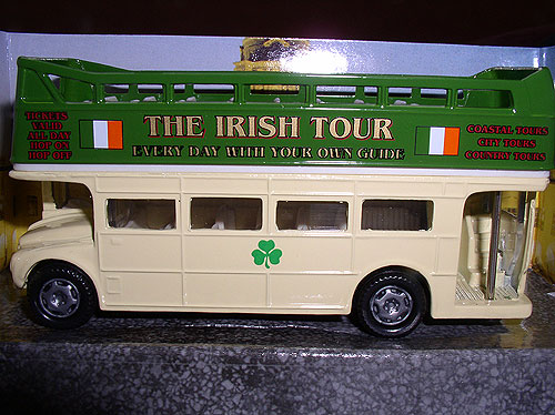 Landrover Style Irish Tour Bus Landrover Style Irish Tour Bus
(Die-cast Model)