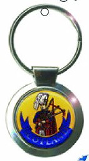 Scottish Piper & Bagpipes Keyring Keychain Scottish Piper & Bagpipes Keyring Keychain
(Souvenir of Scotland)