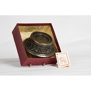 Bronze Vault Candle Holder Bronze Vault Candle Holder
(Crafted in Ireland)