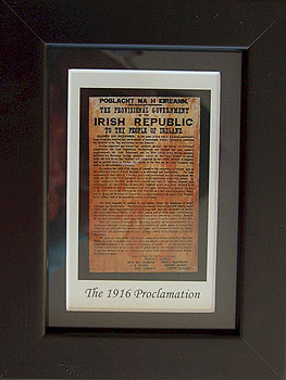 Easter Rising Proclamation Trinity College Easter Rising Proclamation Trinity College
(Dublin Framed Miniature Picture)
