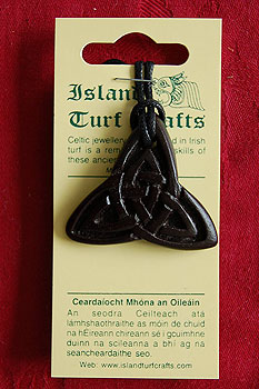 Trinity Knot Irish Turf Pendant Trinity Knot Irish Turf Pendant
(5000 year old turf)