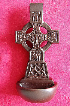 Celtic Cross Turf Water Font Celtic Cross Turf Water Font
(Handcrafted)