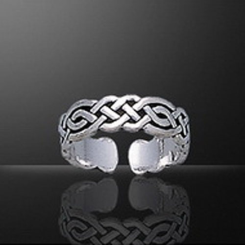 Beaufiful Celtic Knotwork Silver Toe Ring Beaufiful Celtic Knotwork Silver Toe Ring