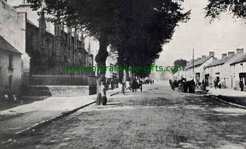 Abbeyleix - Laois - B/W - Main St