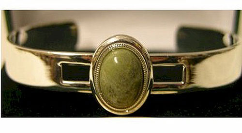 Silver Oval Connemara Marble Gemstone Silver Oval Connemara Marble Gemstone
(Bangle)