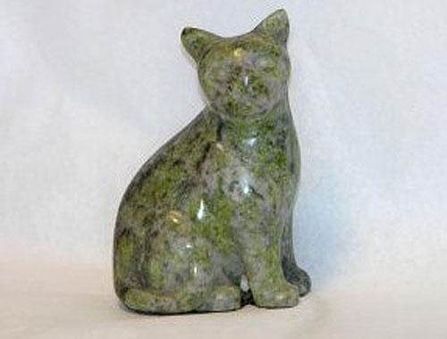Handcarved Lucky Irish Cat Handcarved Lucky Irish Cat
(Connemara Marble)