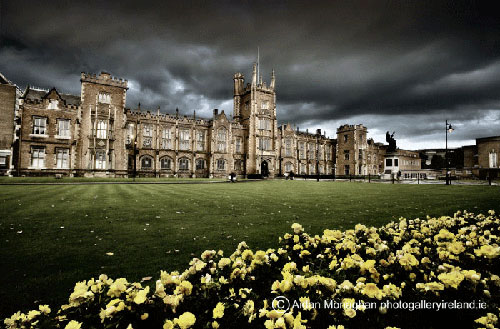 Queens University, Belfast Queens University, Belfast
(Queens University Belfast)