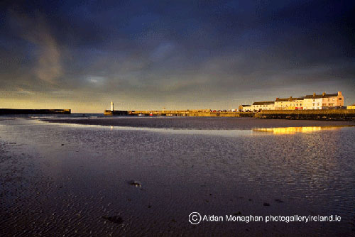 Donaghadee and Lighthouse, Co Down Donaghadee and Lighthouse, Co Down
(Donaghadee and Lighthouse)