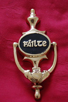 Claddagh & F�ilte Brass Door Knocker
