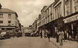 Armagh Town - Market St
(Busy street scene 1920)