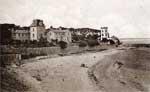 Howth - Dublin - Claremont Hotel
(B/W old photo)