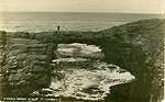 Clare - Ross - Natural Bridge at Ross (outer bridge)
(old b/w Irish photo)
