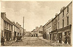 Offaly - Clara - Main St
(old b/w Irish photo)