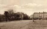 Galway Town - Eyre Square
(circa 1910)