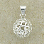 Round Irish Celtic Ball Pendant
(silver)