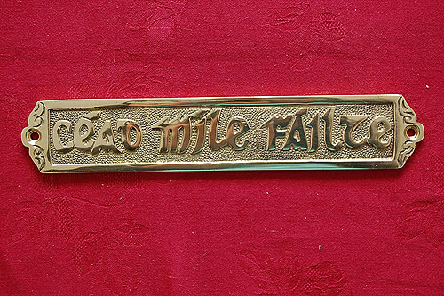 Irish Brass Wall Plaque Cead Mile Fáilte Irish Brass Wall Plaque Cead Mile Fáilte
(