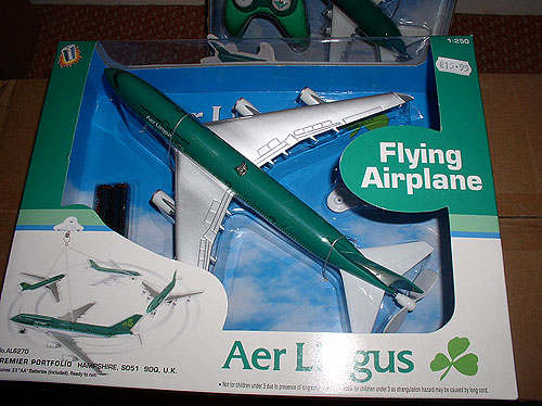 aer lingus toy plane