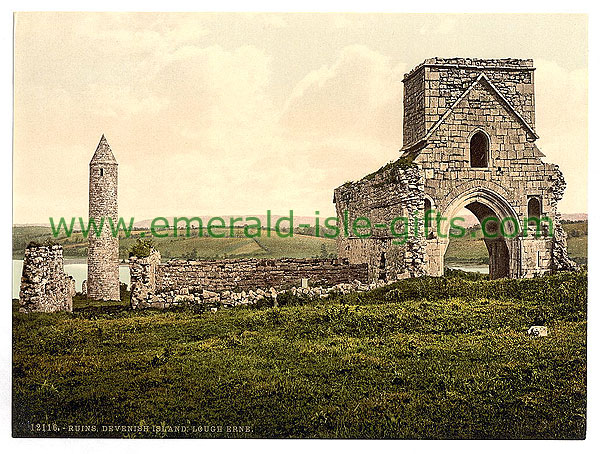 Fermanagh - Devinish Island ruins