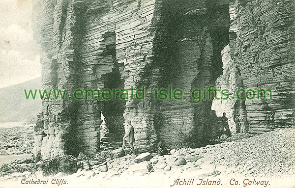 Mayo - Achill Island - Cathedral Cliffs