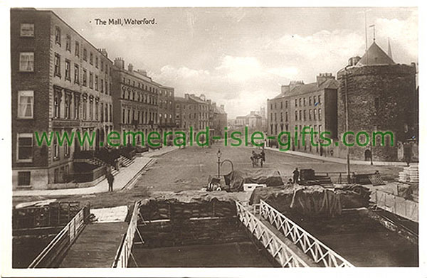 Waterford Town - b/w view of The Mall