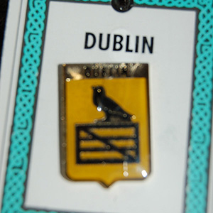 Dublin County Irish Pin Lapel Clip Badge Dublin County Irish Pin Lapel Clip Badge
(Boys in Blue)