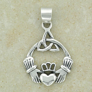 Plain Claddagh Friendship Pendant