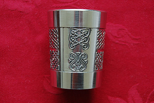Celtic Whiskey Beaker Celtic Whiskey Beaker
(by Mullingar Pewter)