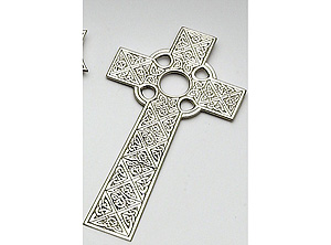 Celtic Knotwork Pewter Cross