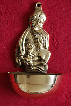 Holy Family Brass Water Font Holy Family Brass Water Font
(Handcrafted in Ireland)