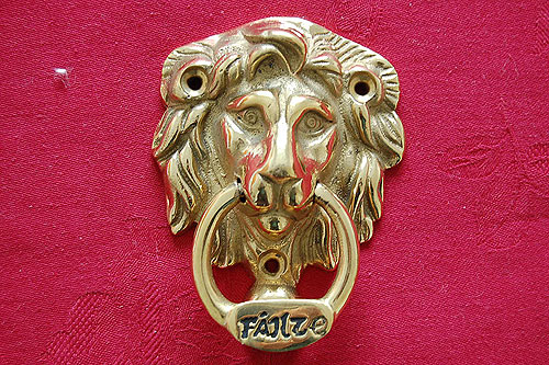 Lion Lion